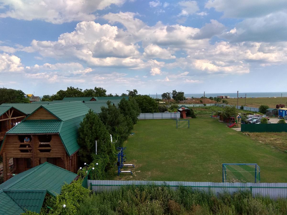 Hôtel Baza Otdykha Balzaminat à Kurortne  Extérieur photo
